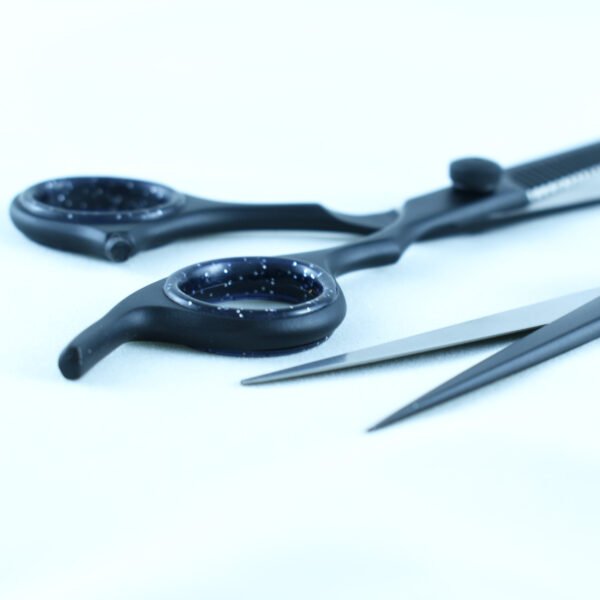 Black Hair Scissor